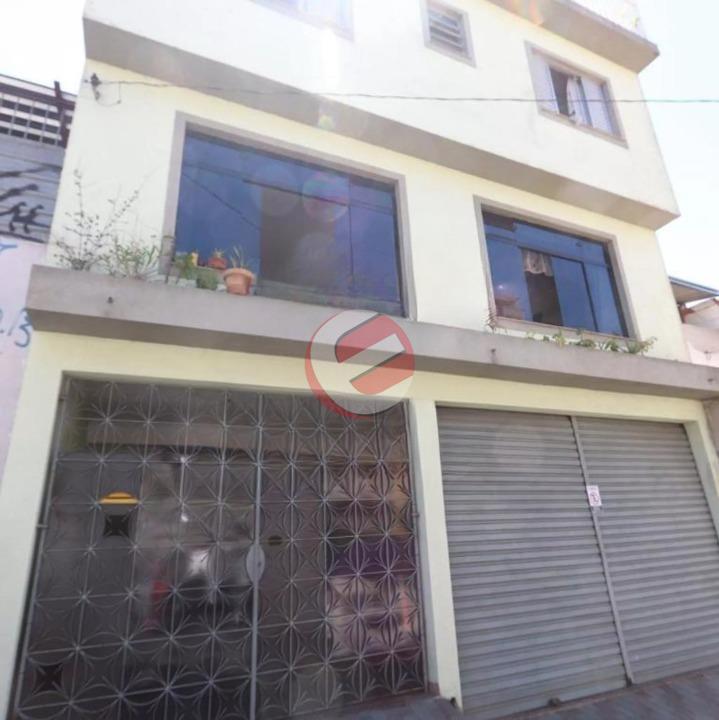 Sobrado para aluguel no Jardim São Roberto: 