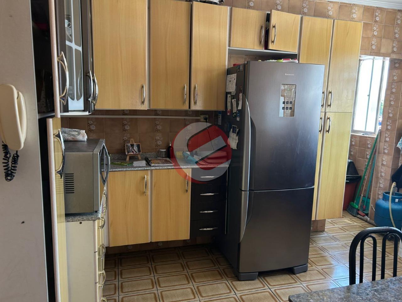 Apartamento à venda no Vila Scarpelli: 