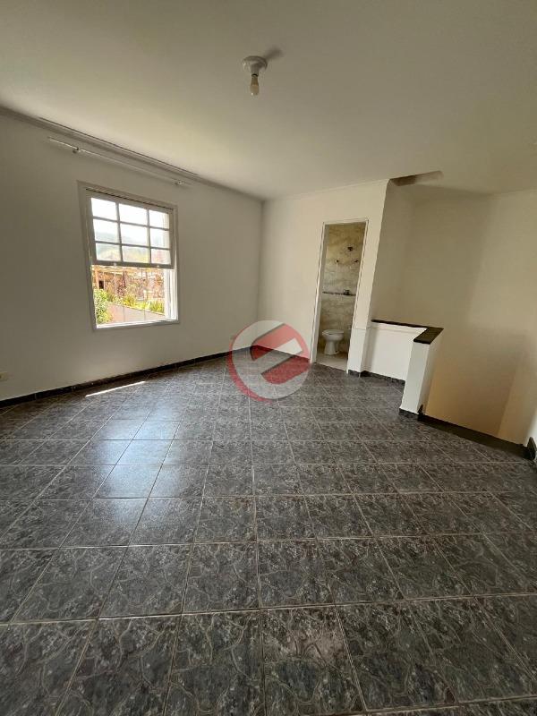 Sobrado para aluguel no Vila Brasílio Machado: 