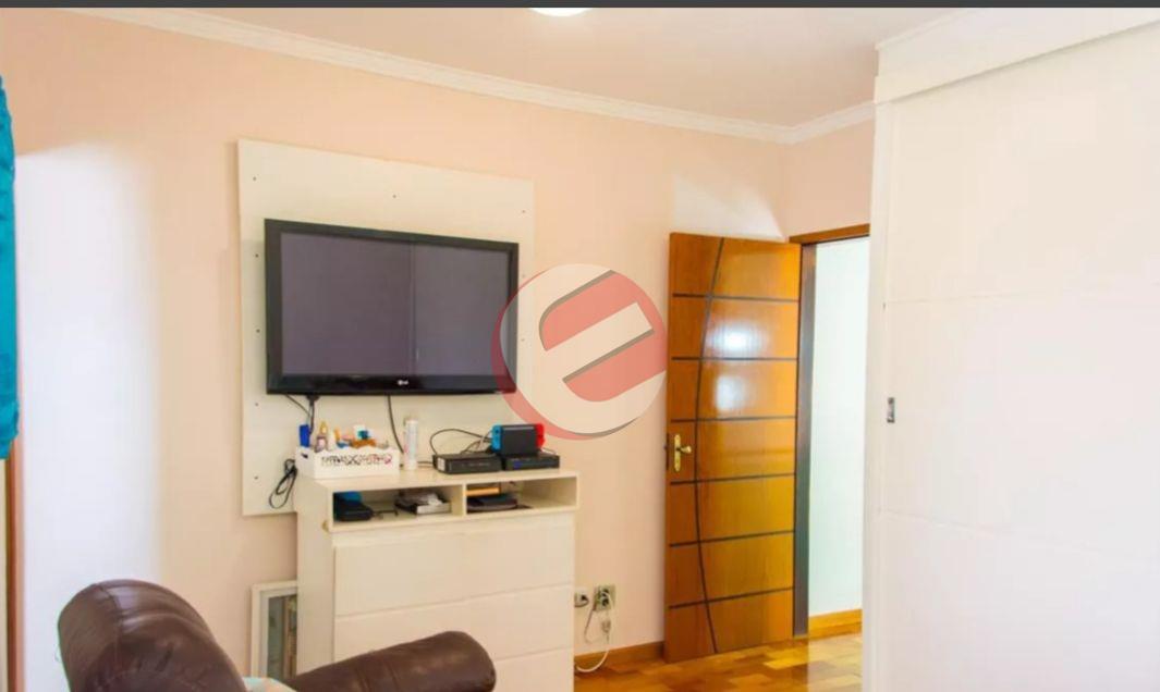 Sobrado à venda no Vila Scarpelli: 