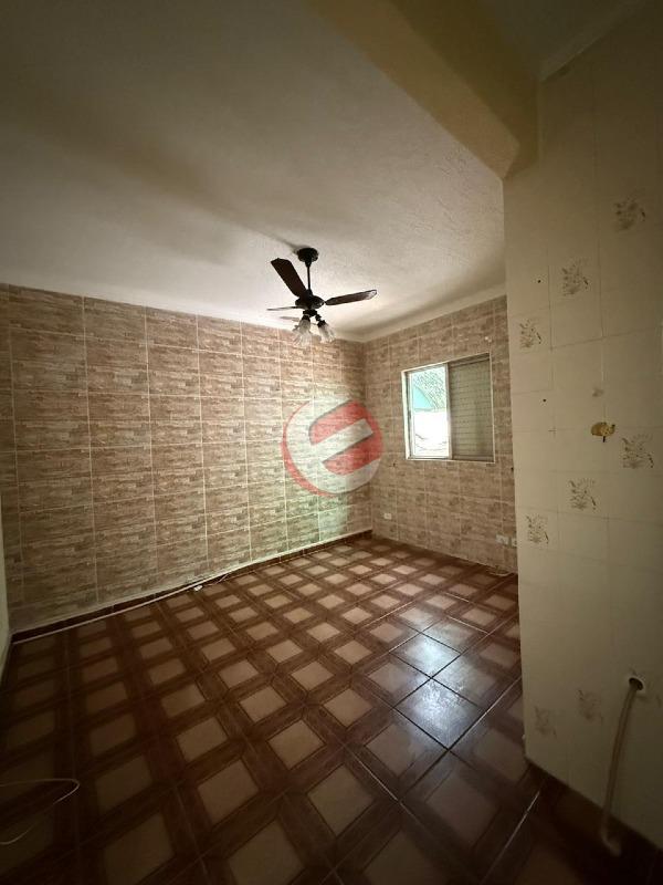 Kitnet à venda no Ocian: 