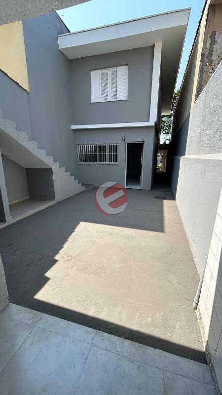 Sobrado à venda no Vila Alzira: 