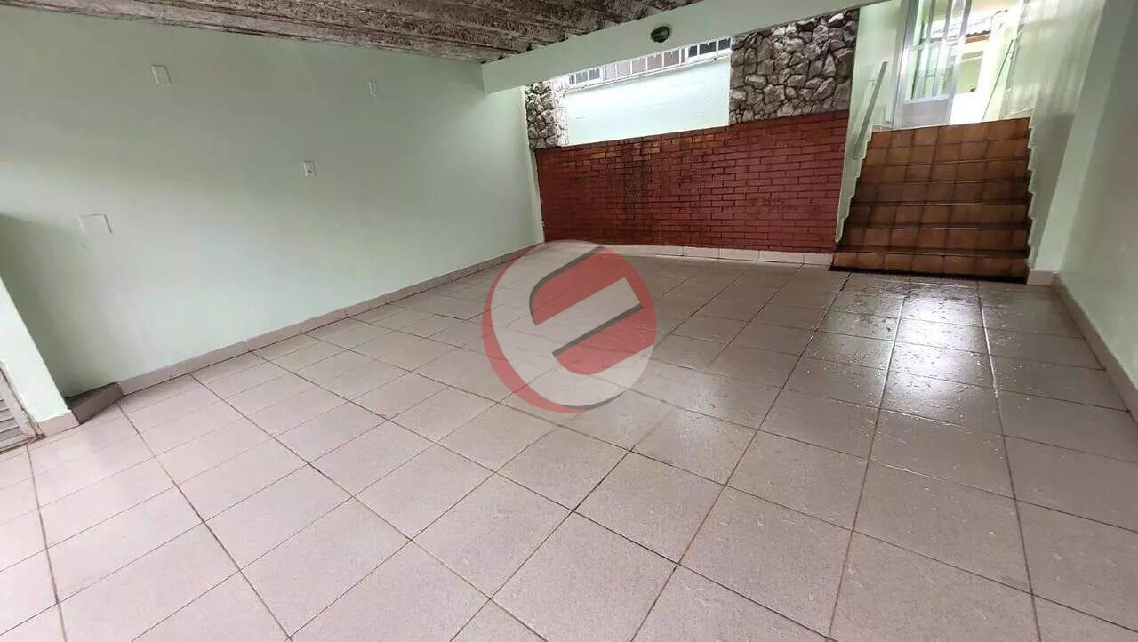 Sobrado à venda no Parque Jaçatuba: 