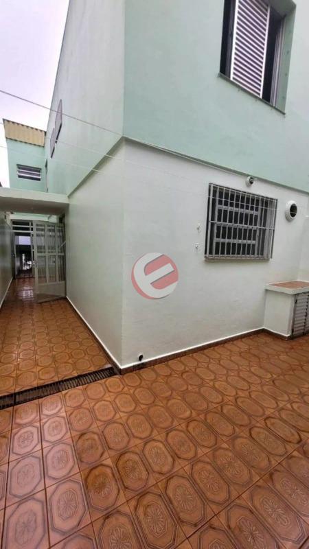 Sobrado à venda no Parque Jaçatuba: 