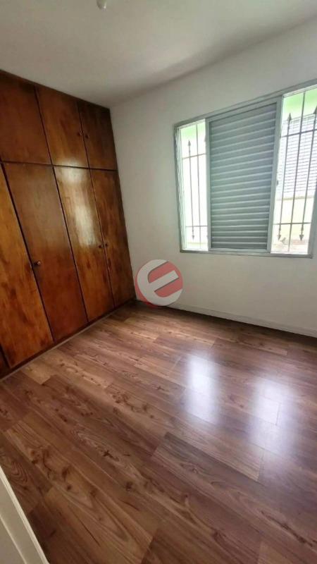 Sobrado à venda no Parque Jaçatuba: 