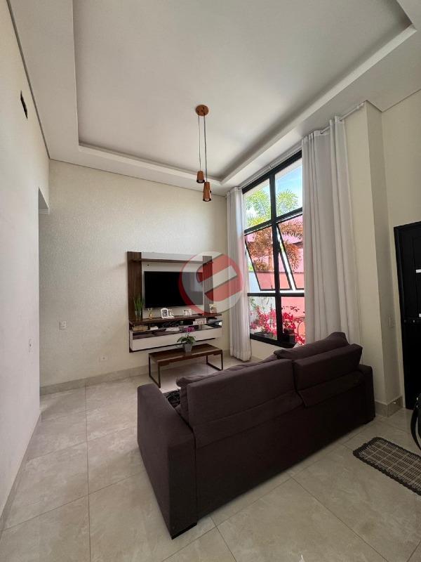 Casa à venda no Jardins do Império: 