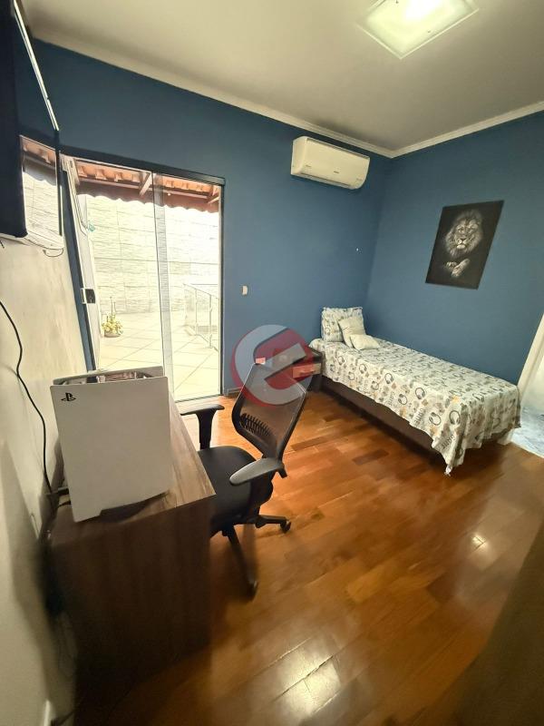 Sobrado à venda no Parque das Nações: 