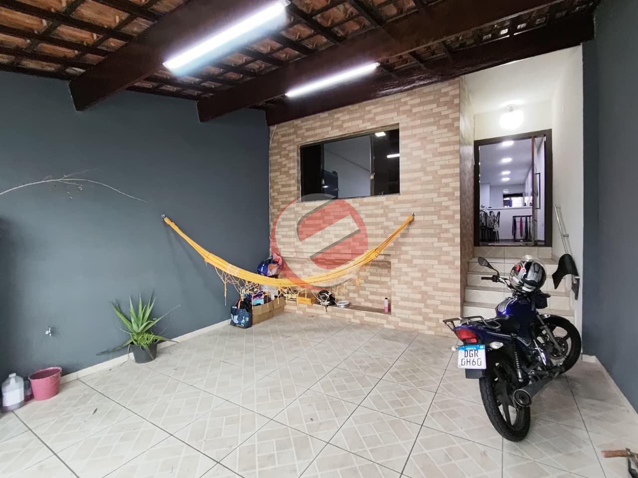 Casa à venda no Jardim Stella: 