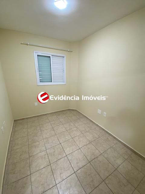 Apartamento à venda no Vila Scarpelli: 