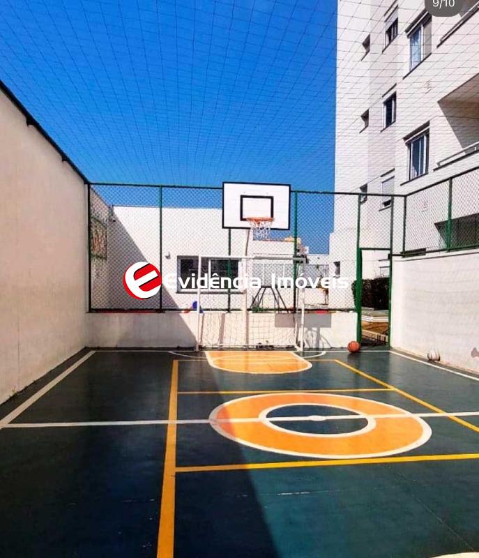 Apartamento à venda no Baeta Neves: 