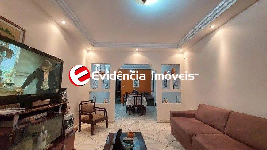 Sobrado à venda no Jardim Las Vegas: 