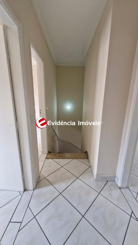 Sobrado à venda no Vila América: 