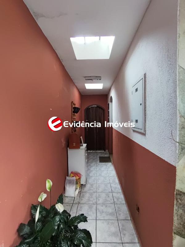 Sobrado à venda no Vila Euclides: 