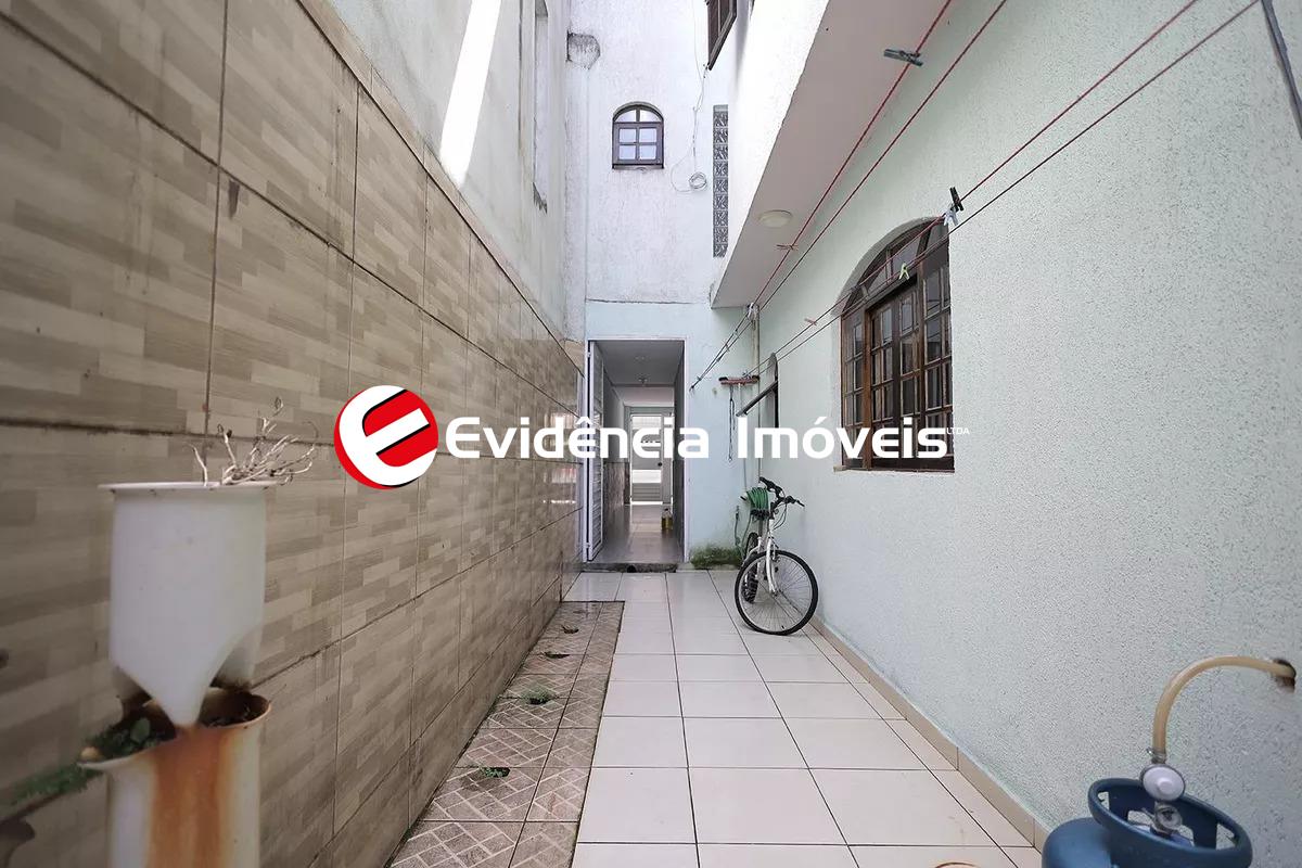 Sobrado à venda no Parque Erasmo Assunção: 