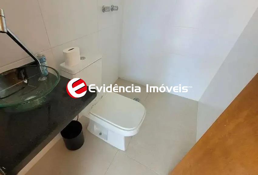 Sobrado à venda no Jardim: 