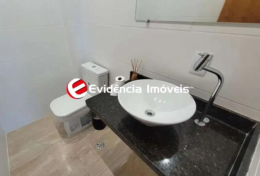 Sobrado à venda no Jardim: 