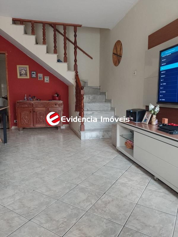 Sobrado à venda no Baeta Neves: 