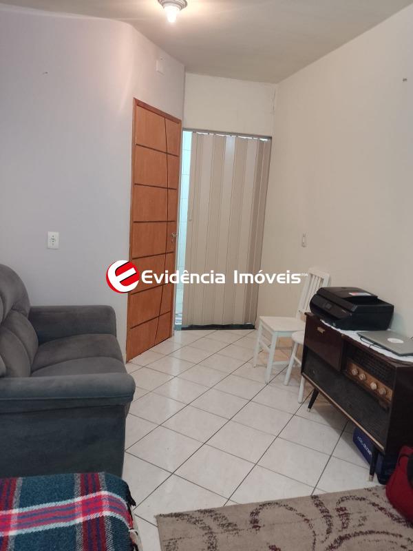 Sobrado à venda no Baeta Neves: 