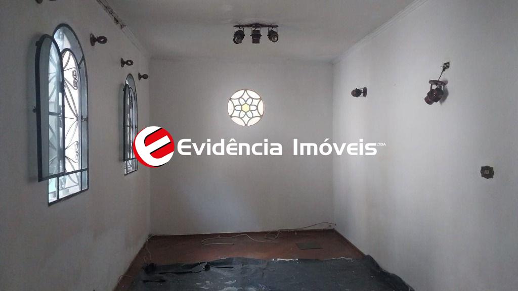 Casa para aluguel no Vila Floresta: 