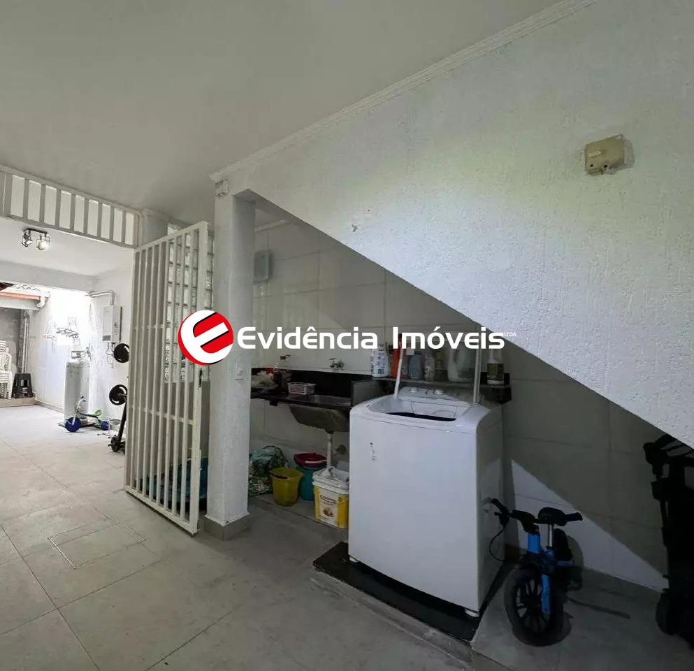 Sobrado à venda no Jardim do Estádio: 