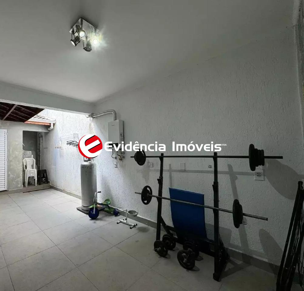 Sobrado à venda no Jardim do Estádio: 