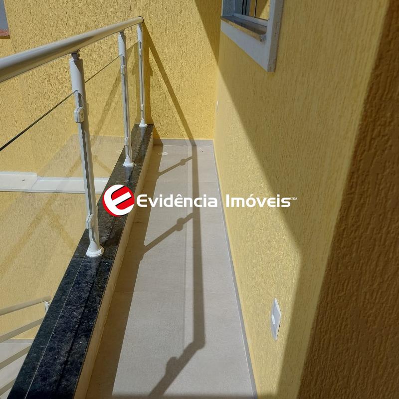 Sobrado à venda no Vila Vitória: 