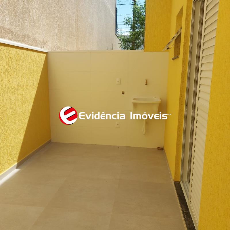 Sobrado à venda no Vila Vitória: 