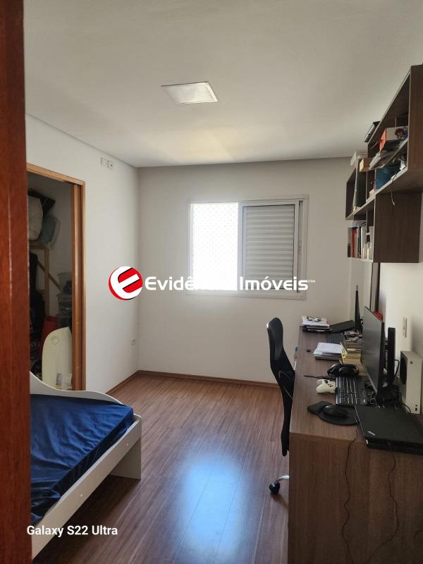 Sobrado à venda no Centro: 