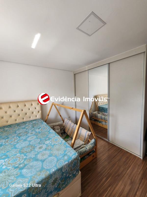 Sobrado à venda no Centro: 