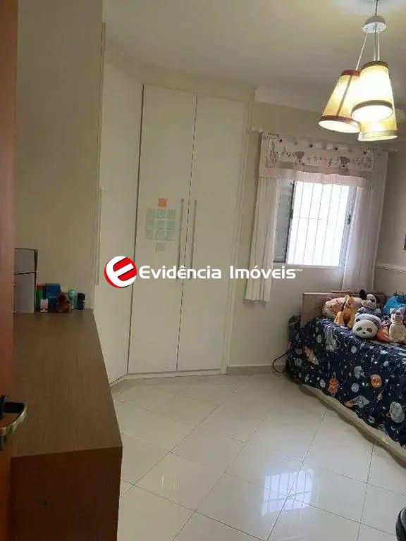 Sobrado à venda no Vila Floresta: 