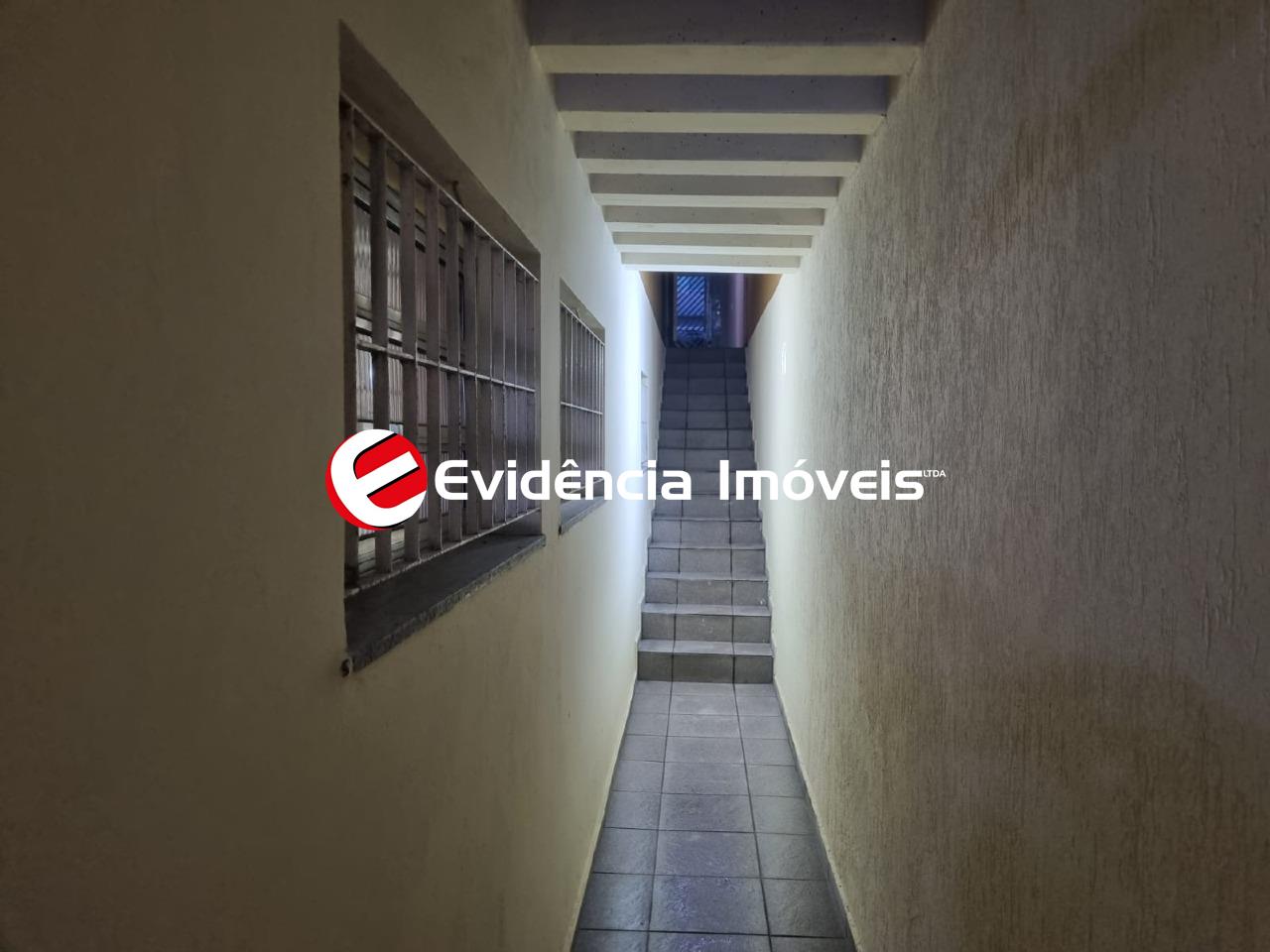 Sobrado à venda no Vila Valparaíso: 