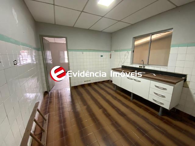 Casa à venda no Jardim Cristiane: 