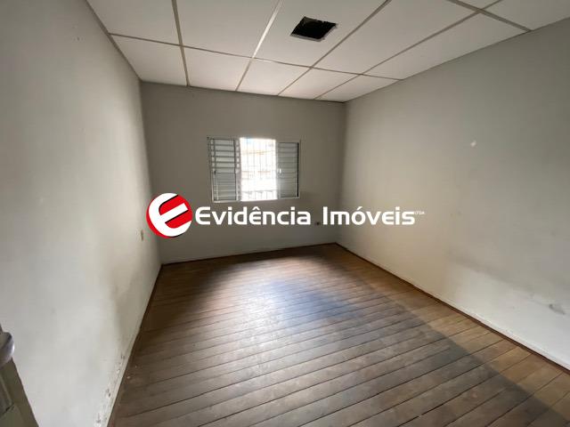 Casa à venda no Jardim Cristiane: 