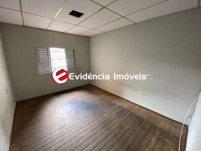 Casa à venda no Jardim Cristiane: 