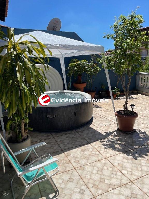 Sobrado à venda no Jardim Las Vegas: 