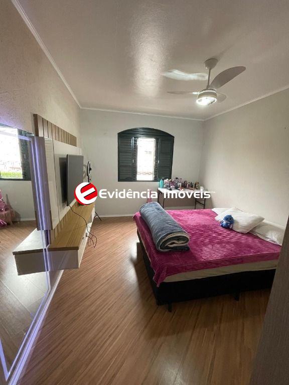 Sobrado à venda no Jardim Las Vegas: 