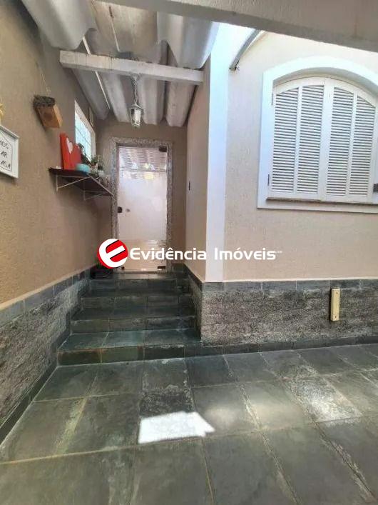 Casa à venda no Jardim Stella: 