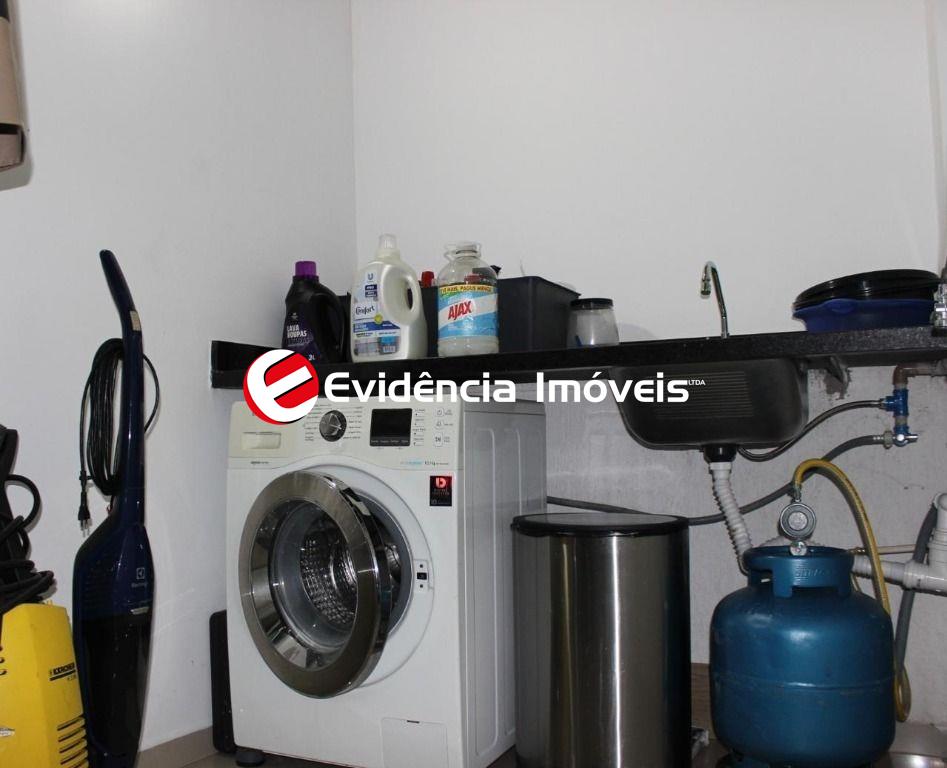 Sobrado à venda no Vila Floresta: 