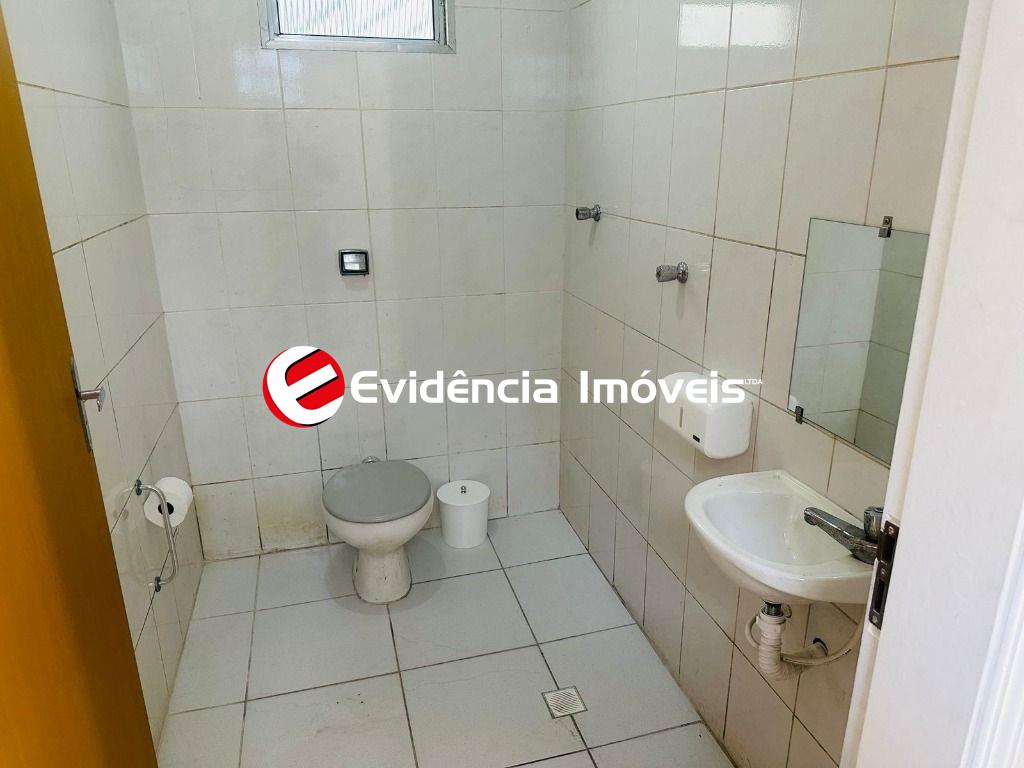 Galpão para aluguel no Paraíso: 