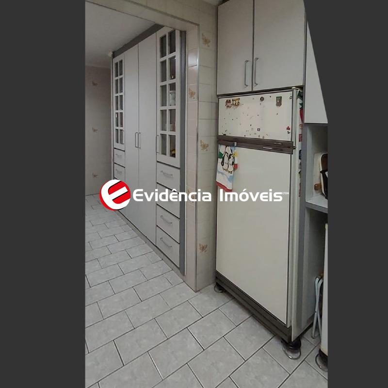 Sobrado à venda no Jardim Las Vegas: 