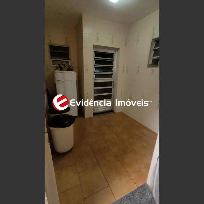 Sobrado à venda no Jardim Las Vegas: 