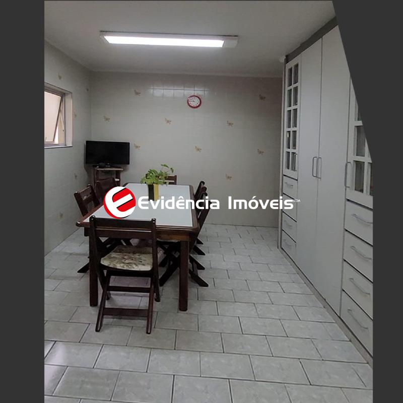 Sobrado à venda no Jardim Las Vegas: 