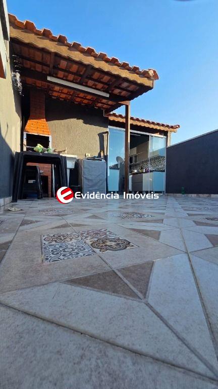 Cobertura à venda no Jardim Cristiane: 