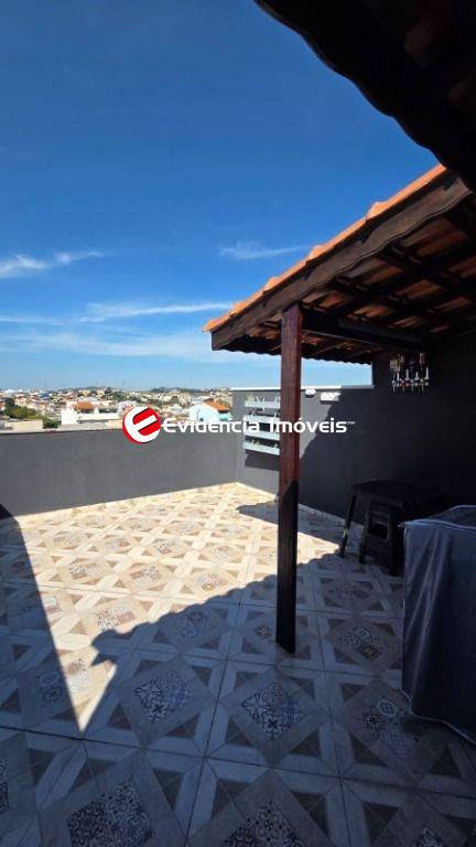 Cobertura à venda no Jardim Cristiane: 