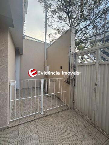 Sobrado à venda no Vila Linda: 