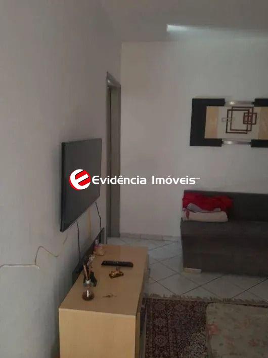 Casa à venda no Vila Metalúrgica: 