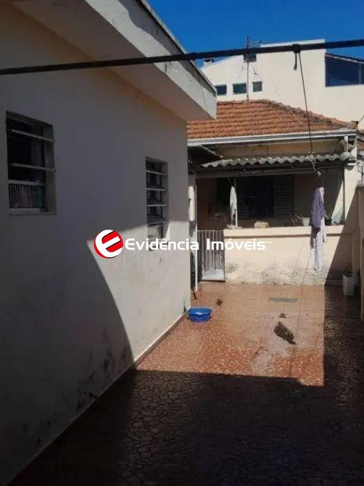 Casa à venda no Vila Metalúrgica: 