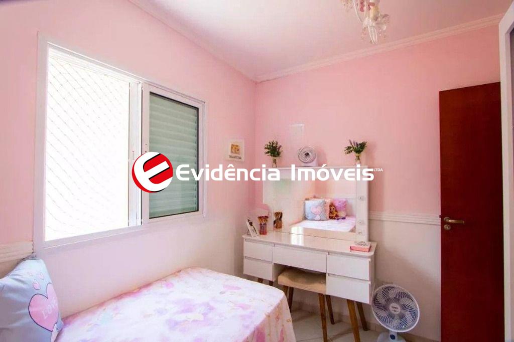 Sobrado à venda no Vila Linda: 