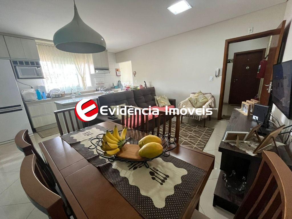 Cobertura à venda no Jardim Stella: 