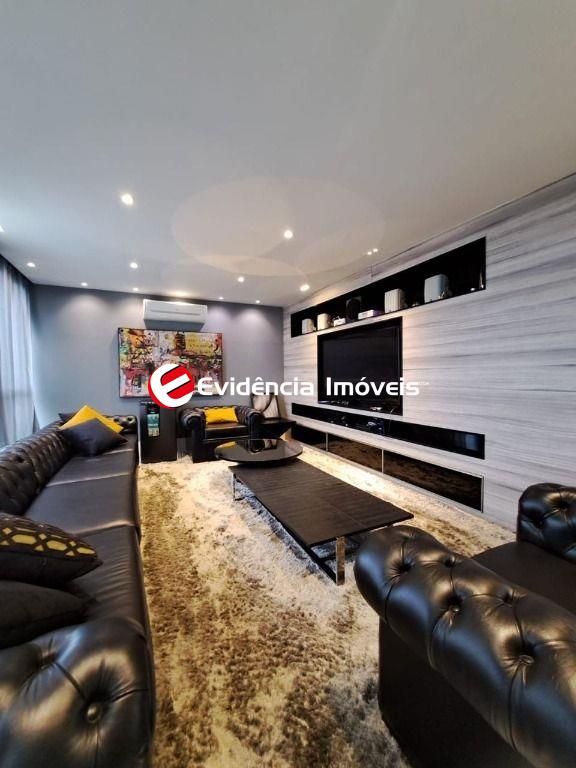 Cobertura à venda no Centro: 